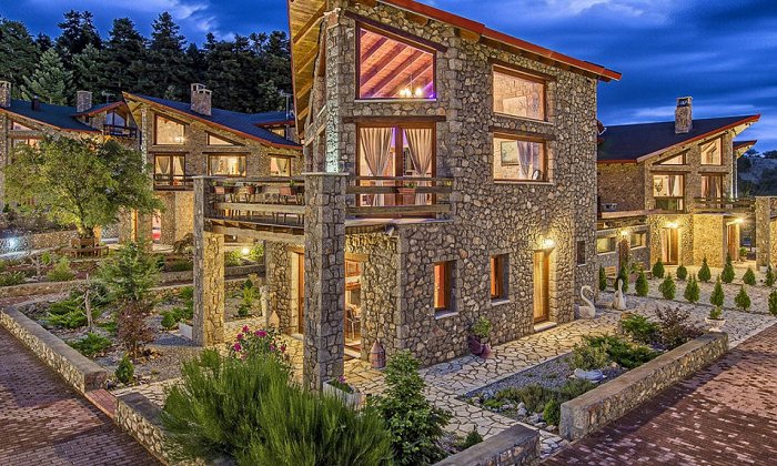 ViP Chalet 4 Season | Αράχωβα